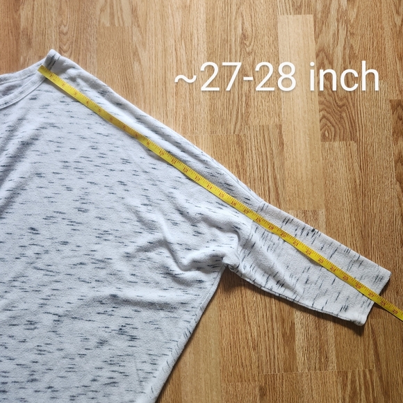 24/7 Maurices Top/Lightweight Sweater - Picture 8 of 8